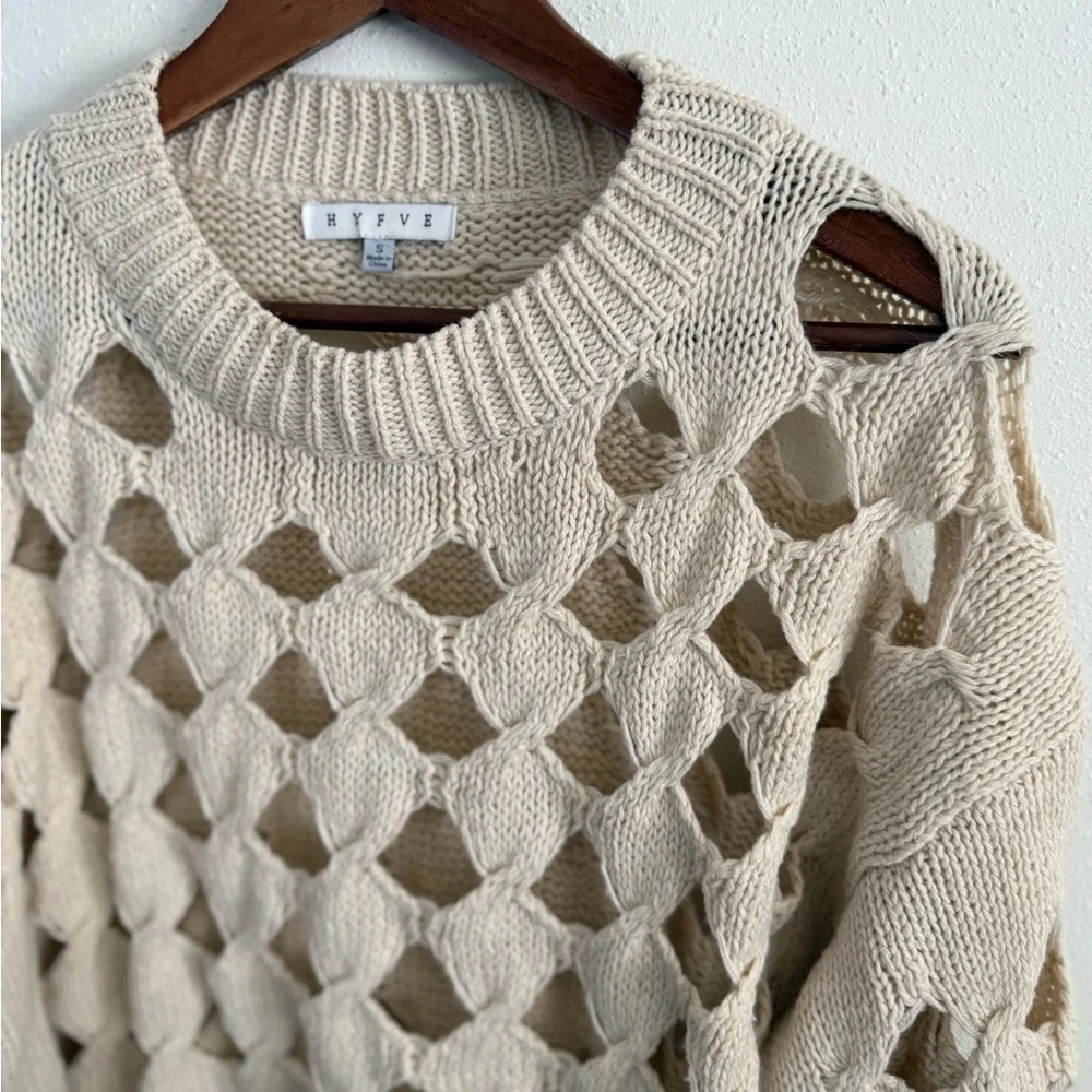 HYFVE Open Knit Cream Sweater Cutout Chunky Boho Pullover S - Picture 3 of 5